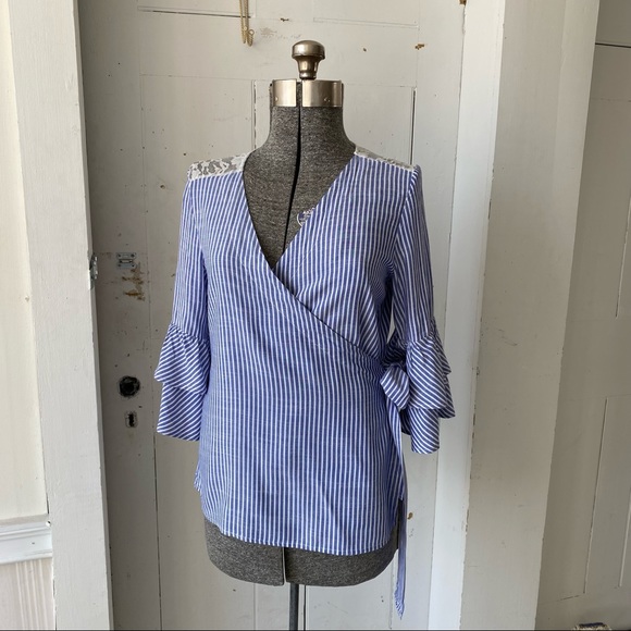 Suzanne Betro Chambray Stripe Wrap Top Blouse Tiered Ruffle Sleeves Lace Insert - Picture 2 of 8